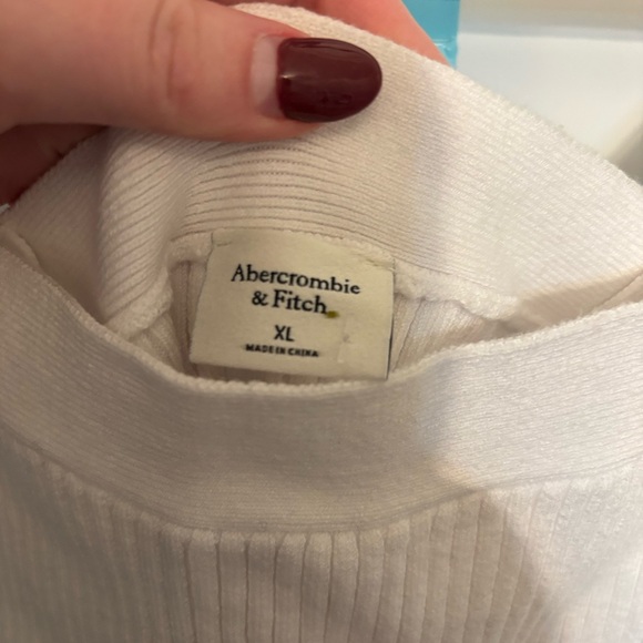 Abercrombie & Fitch Knit Square Neck Ribbed Tank White XL NWOT - Picture 3 of 3